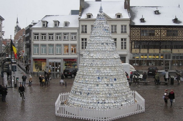 Необычные рождественские деревья Бельгии