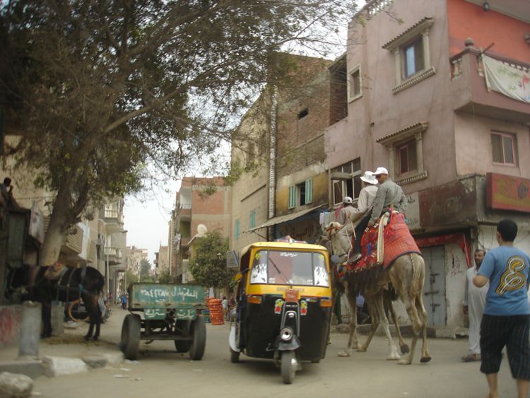 Улицы и тротуары Каира